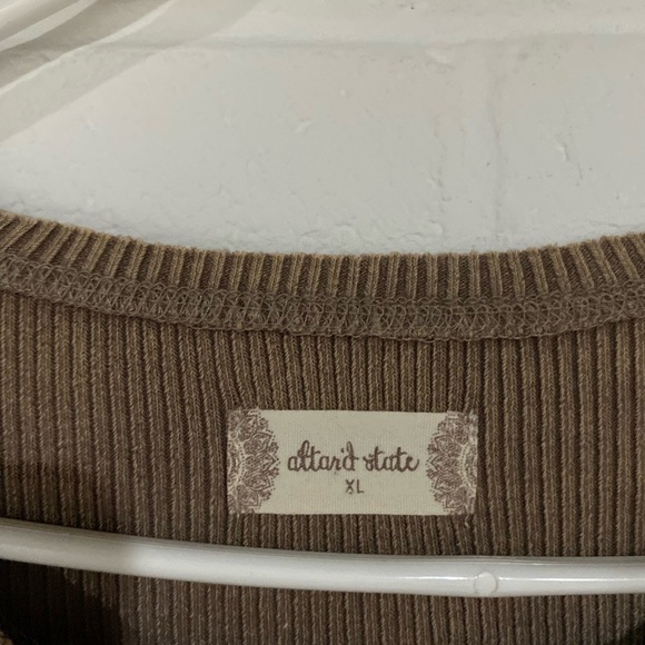 Brown Long Sleeve Sweater xl - Picture 4 of 4